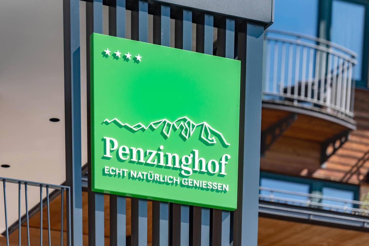 Hotel Penzinghof Oberndorf in Tirol Exteriör bild