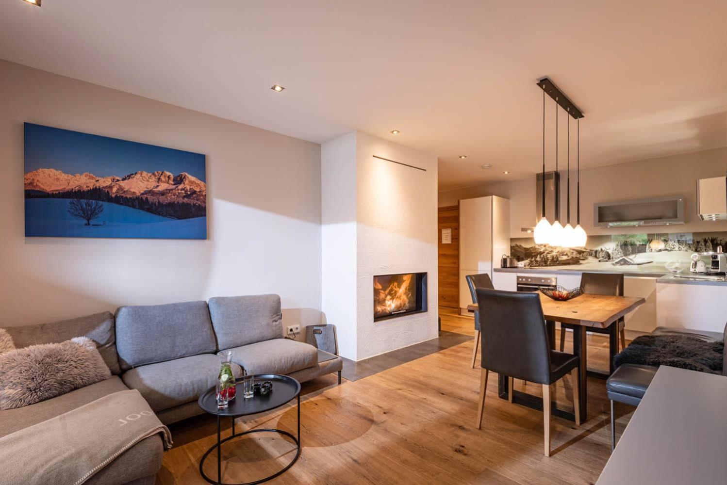 Hotel Penzinghof Oberndorf in Tirol Exteriör bild